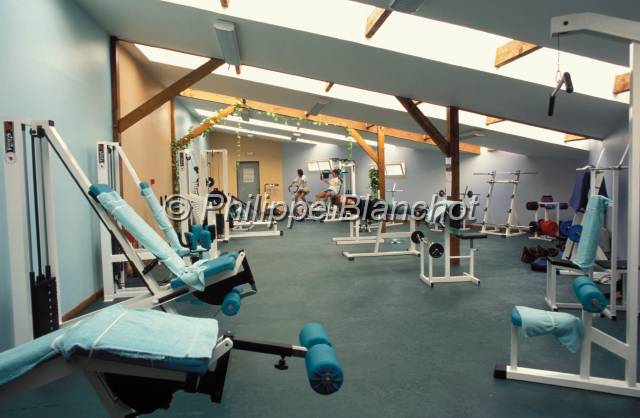 prison 21.JPG - Salle de gymnastiqueMAF (Maison d'Arrêt des Femmes)Fleury-Mérogis, France